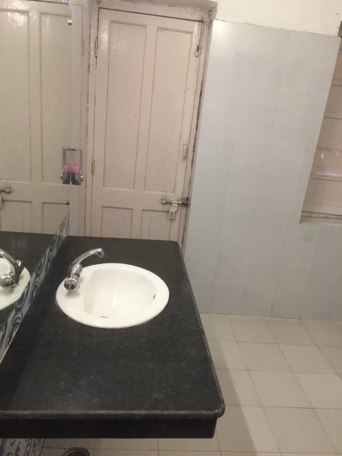 Hotel White House Dehradun Zewnętrze zdjęcie