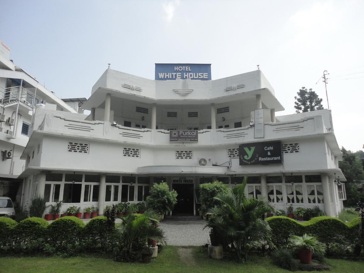 Hotel White House Dehradun Zewnętrze zdjęcie